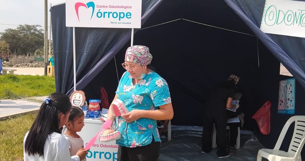 Milagros Ninaquispe, la dentista que recorre Mórrope educando sobre salud bucal